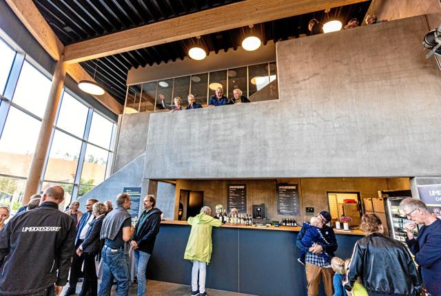 Teatercafeen i det ny LImfjordsteater ved uddannelsesfællesskabet på Limfjordsvej i Nykøbing. Foto: Jamal Mekdad