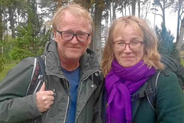 De to erfarne udenrigsjournalister Thomas Ubbesen og Anne Haubek rejse gennem 16 tidligere kommunistiske lande i Østeuropa for at spørge almindelige mennesker om dengang og nu - 30 år efter Berlinmurens fald. Privatfoto