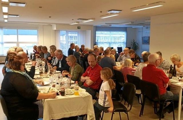 45 personer deltog i fællesspisningen i Terndrup Medborgerhus. Privatfoto