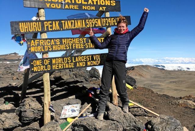 Randi Jørgensen har tidligere stiftet bekendskab med bjergbestigning - senest på Mount Kilimanjaro. Privatfoto