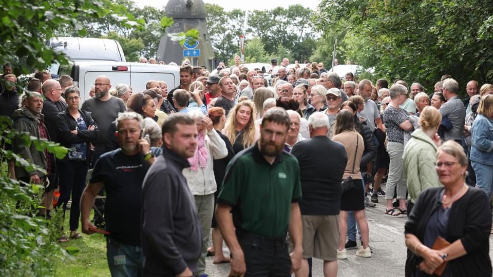 Borgerne i Vrå var i juli måned på barrikaderne, da der pludselig var udsigt til af placere et botilbud for 20 afviste asylansøgere og udlændinge uden lovligt ophold. Nu er planerne skrinlagt. <i>Arkivfoto: Claus Søndberg</i>