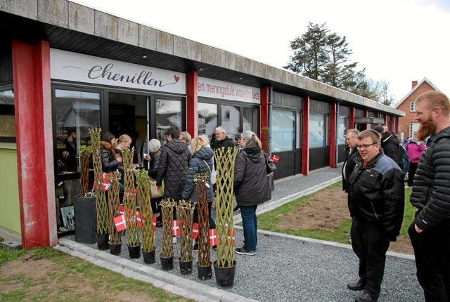 Chenillen har åbnet butik som er et butiksfællesskab med 11 aktører i Skovsgård. Foto: Flemming Dahl Jensen
