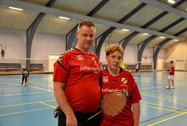 Casper og Lone Madsen står i spidsen for ungdomsbadminton i IF Jarl Arden. Foto: Jesper Bøss