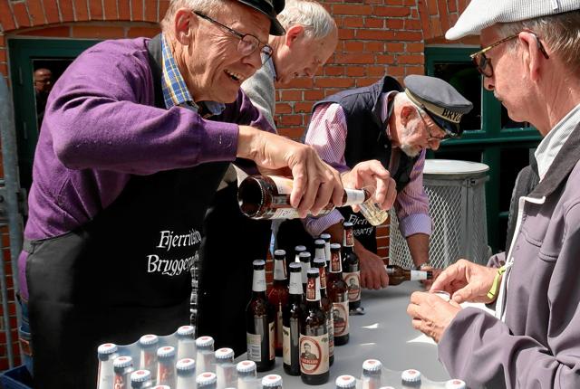 Ved Bryggerfestivalen lørdag 21. september lanceres nummer to i serien med øl opkaldt efter bryggerfamilien Kjeldgaard, ligesom Museumsforeningens håndbryggerlaug er klar med smagsprøver på eget sommerbryg. Foto: Ejgil Bodilsen