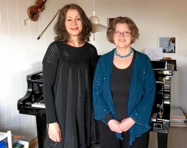 Elsebeth Schmidl (t. v.) og Lili Olesen giver koncert lørdag.
Privatfoto