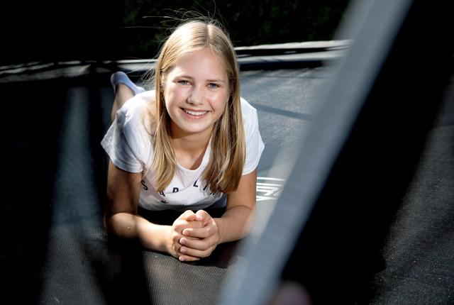Anna Langagergaard er 13 år gammel og skal starte i syvende klasse efter sommerferien. Foto: Lars Pauli