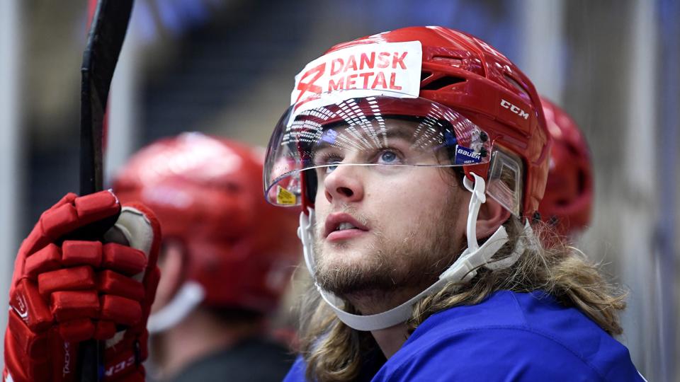 Nicolai Meyer har spillet sig ind som et velkendt ansigt på det danske ishockeylandshold. Nu håber han på at tage et nyt skridt opad i sin karriere. <i>Arkivfoto: Claus Søndberg</i>