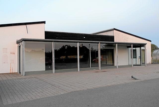 På torsdag åbner et loppemarked og salg af retroting i den tidligere Dagli’Brugs på Østervej i Tversted. Foto: Niels Helver