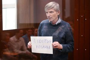 Kritik af krig kan give russisk lokalpolitiker fængselsstraf