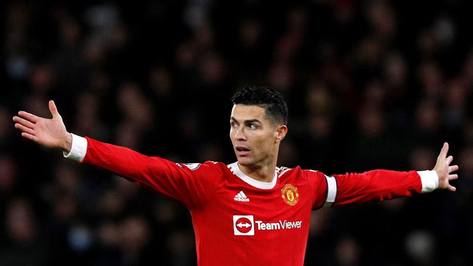 Cristiano Ronaldo rejser ikke med resten af Manchester United-truppen til Thailand, hvor holdet har sin sæsonoptakt. <i>Phil Noble/Reuters</i>