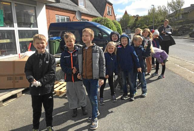Ørding-rutens tider måles af friskolebørnene. Promotionsfoto