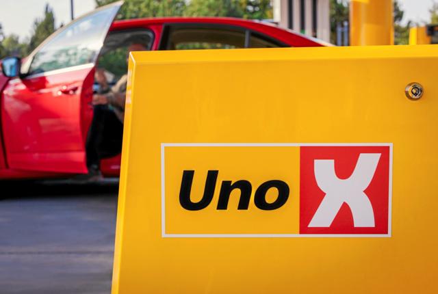 Uno-X lancerer en ny vaskehal, hvor vandforbruget er mindsket med 90%.pr-foto