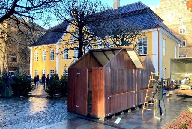Det bliver lige her juleposthuset popper op. Foto: Niels Skovmand