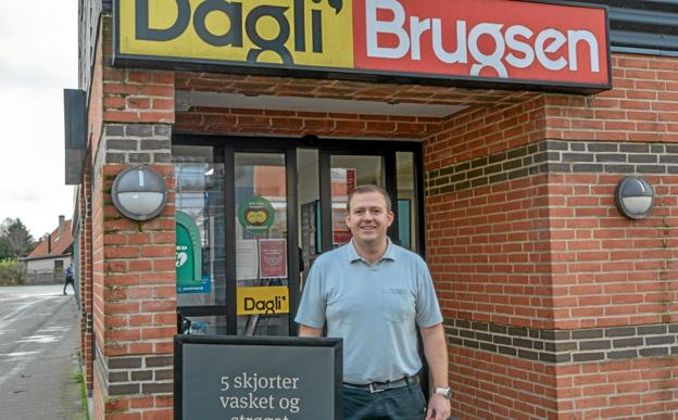 Den nye uddeler i Dagligbrugsen i Ranum, Kim Bugge Ørndrup, ser nye muligheder i lokalområdet. Foto: Mogens Lynge