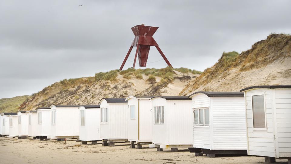 Står det til Blokhus Turist- og Kulturforening skal der være flere end de nuværende 47 badehuse på stranden i Blokhus. <i>Arkivfoto</i>