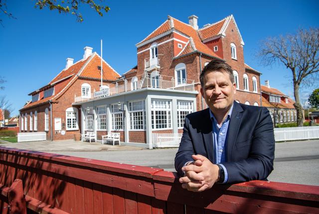 Turisthus Nords direktør René Zeeberg opfordrer folk til at gå ud og spise den middag, de altid har drømt om.  Arkivfoto: Peter Broen