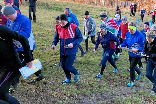 90 deltagere var med, da Mariagerfjord Orienteringsklub 4. januar inviterede til nytårsløb i Mariager Byskove.  Privatfoto