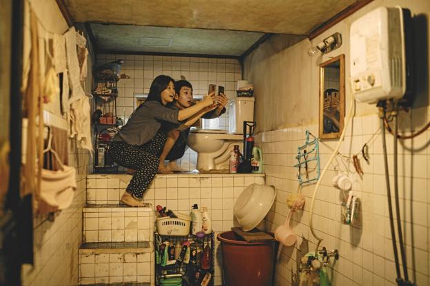 Der er nærmest ingen ende på Kurt Thinggaards ros til den koreanske film ”Parasite”, som vises i Bio Mors 3.-5. februar. Promotionsfoto