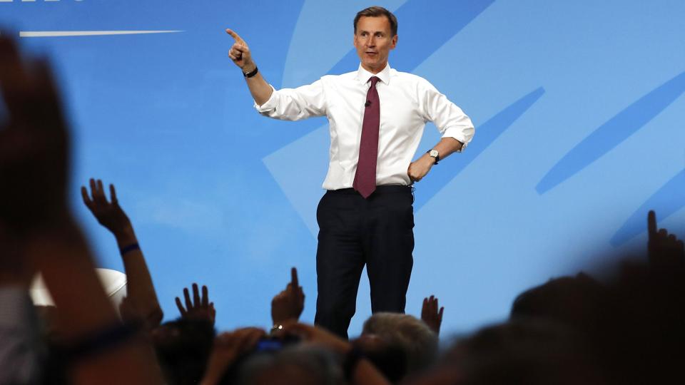 Tidligere minister Jeremy Hunt stillede i 2019 op som kandidat til formandsposten i Det Konservative Parti, men tabte til Boris Johnson. Nu vil Hunt gøre et ny forsøg på at blive formand og premierminister i Storbritannien. (Arkivfoto) <i>Frank Augstein/Ritzau Scanpix</i>