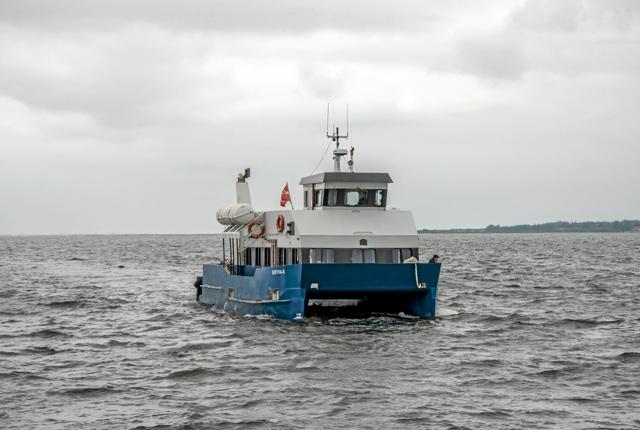 Færgen til Livø hedder Bertha og ankommer her til Rønbjerg.Foto: Mogens Lynge