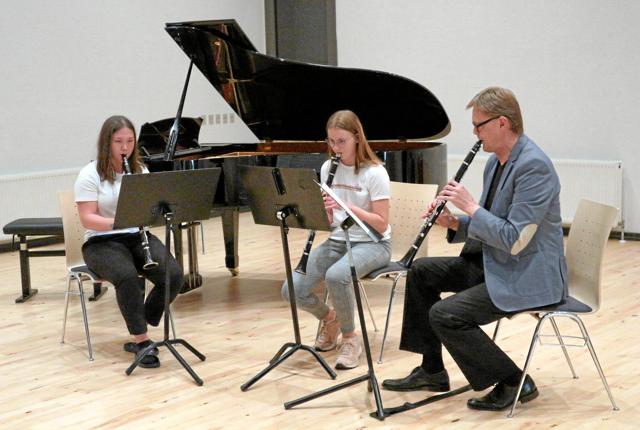 Der bydes til koncert med talentfulde elever bistået af deres lærere