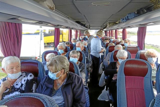 Alle bar masker i bussen. Privatfoto