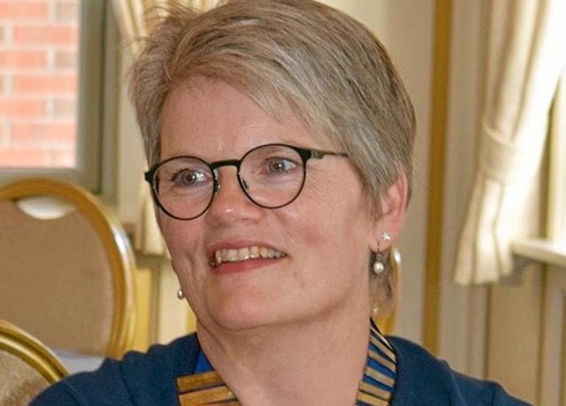 Den kommende præsident, Jane Holm, kunne på seneste møde i Dronninglund Rotary Klub præsentere planerne om en ny erhvervspris. Foto: Privatfoto
