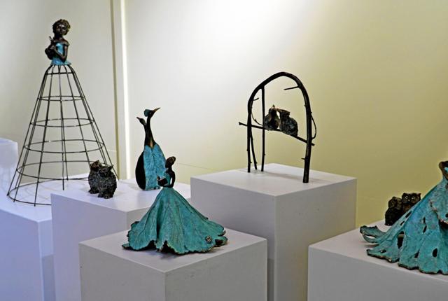 Blandt udstillerne på den kommende udstilling er Jytte Høeg, der bl.a. udstiller disse smukke skulpturer. Foto: Per Johansen
