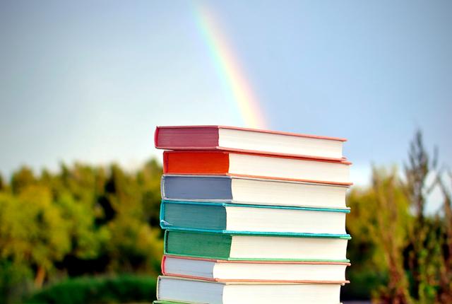 Den nye bogcafe får navnet Buen, som er en forkortelse for regnbuen. Foto: Colourbox