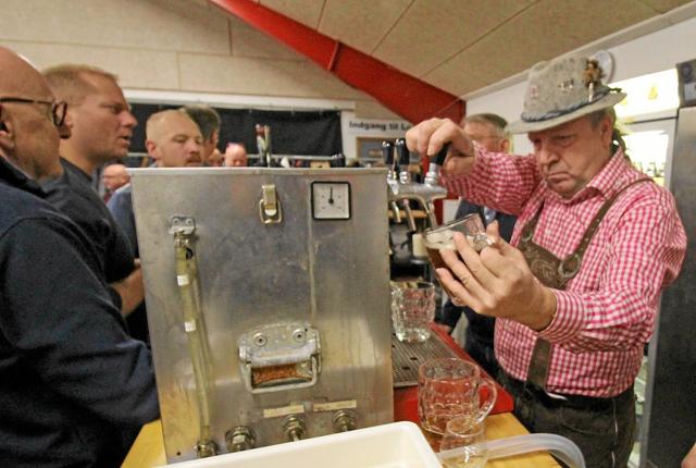 Jørgen Rüdinger har arrangeret ølsmagning i 23 år, og til marts skal han prøve at gøre det virtuelt. Foto: Jørgen Ingvardsen