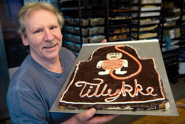 For to uger siden lavede bager Palle Odgaard den første John Dillermand-kagemand på bestilling, og det viste sig at være et hit. Arkivfoto: Bo Lehm