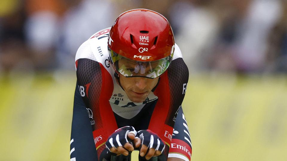 George Bennett under enkeltstarten på 1. etape af Tour de France i København. <i>Gonzalo Fuentes/Reuters</i>