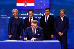 Kroatien skifter til euroen som EU-land nummer 20