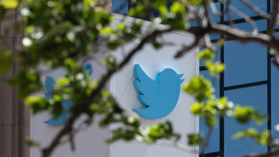 Twitter sagsøger Elon Musk for kontraktbrud, efter at mangemilliardæren fredag meddelte, at han alligevel ikke er interesseret i at overtage det sociale medie. Twitter vil forsøge at få en domstol i staten Delaware til at tvinge Musk til at gennemføre overtagelsen. (Arkivfoto) <i>Amy Osborne/Ritzau Scanpix</i>