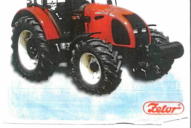 Den Stjålne traktor er en Zetor traktor Forterra 11441. Arkivfoto