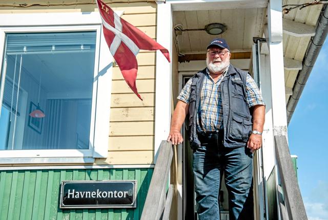 Havnefoged Ib Johansen har til huse i det tidligere lodshus på havnen. Foto: Mogens Lynge