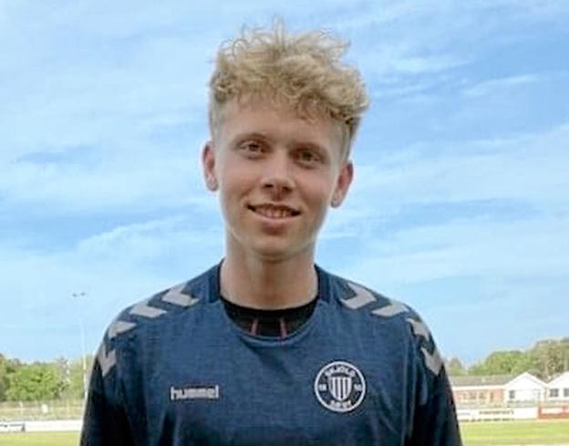 15-årige Mathias Simonsen fra Sæby er klar til at prøve lykken i Superligaklubben Randers FC det næste år. Privatfoto