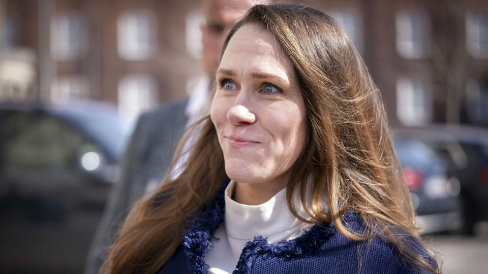 Barbara Bertelsen og ni andre embedsmænd kan drages til ansvar i Minksagen. Det har Minkkommissionen, som har undersøgt forløbet om de aflivede mink under coronapandemien, vurderet i sin beretning. (Arkivfoto). <i>Liselotte Sabroe/Ritzau Scanpix</i>