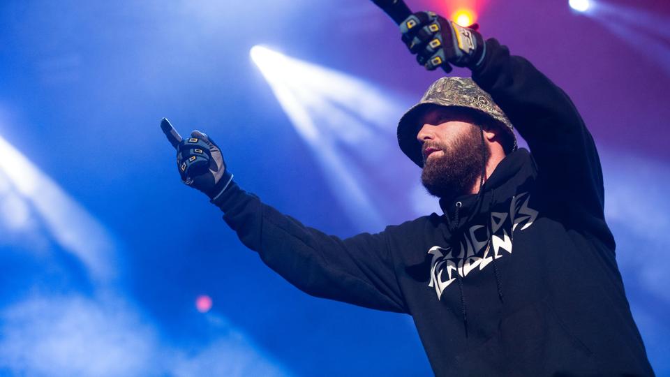 Forsangeren i Limp Bizkit, Fred Durst, er af helbredsmæssige årsager blevet rådet af sin læge til at holde en øjeblikkelig pause fra at turnere. Derfor er bandets turné i Europa aflyst og dermed også deres koncert på Smukfest 3. august. Festivalen arbejder på en løsning, lyder det. (Arkivfoto). <i>Matthias Balk/Ritzau Scanpix</i>
