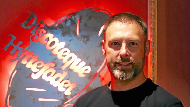 Det er Mikkel Kongerslevs første sæson som ejer af Hyttefadet, som blev skudt i gang lørdag aften. <i>Vibe Maria Dahl Andersen</i>