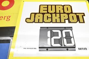 Eurojackpot-kupon fra Blåvand kaster over 750 millioner af sig
