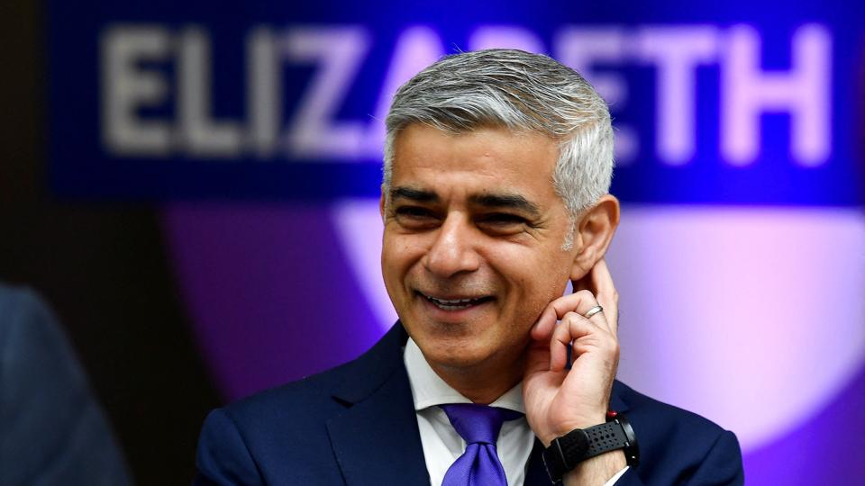 Sadiq Khan fortæller, at hans kontor arbejder på at få OL tilbage til London. (Arkivfoto). <i>Toby Melville/Reuters</i>