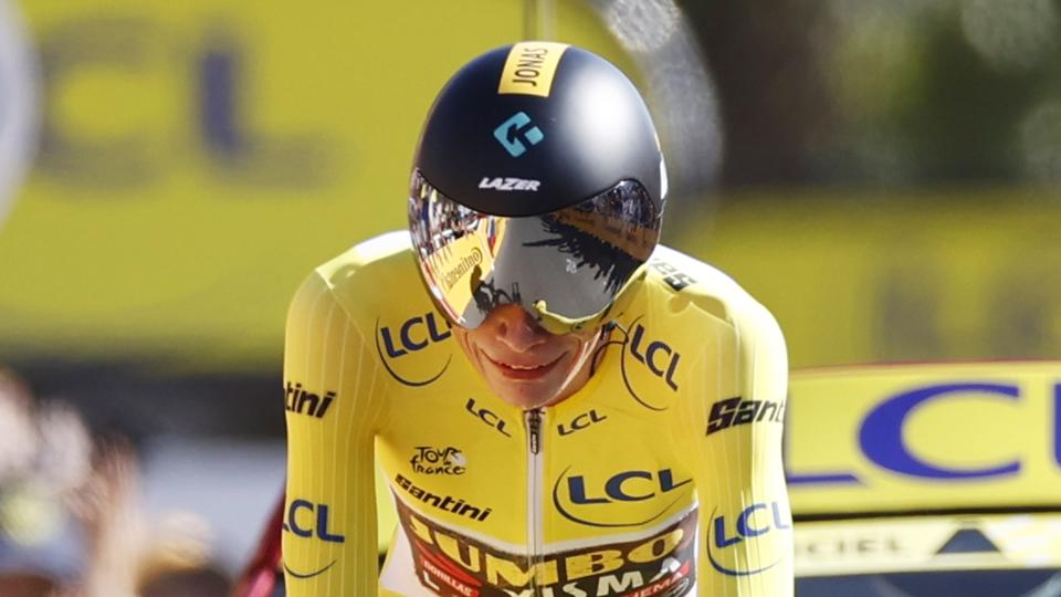 Jonas Vingegaard er klar til et triumftog i gult til Paris søndag. <i>Foto: Guillaume Horcajuelo/EPA/Ritzau Scanpix</i>