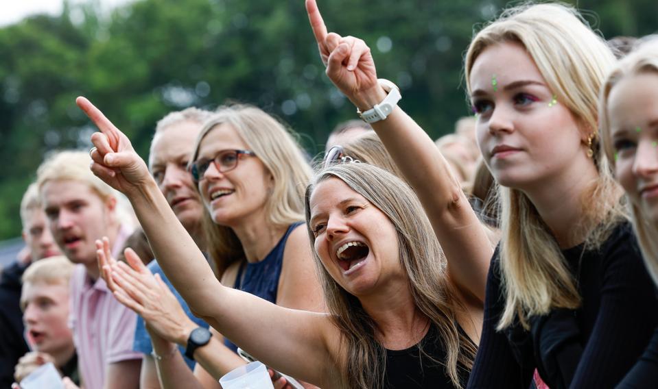 Glæden over igen at være til Grøn Koncert er ikke til at tage fejl af. <i>Foto: Henrik Bo</i>