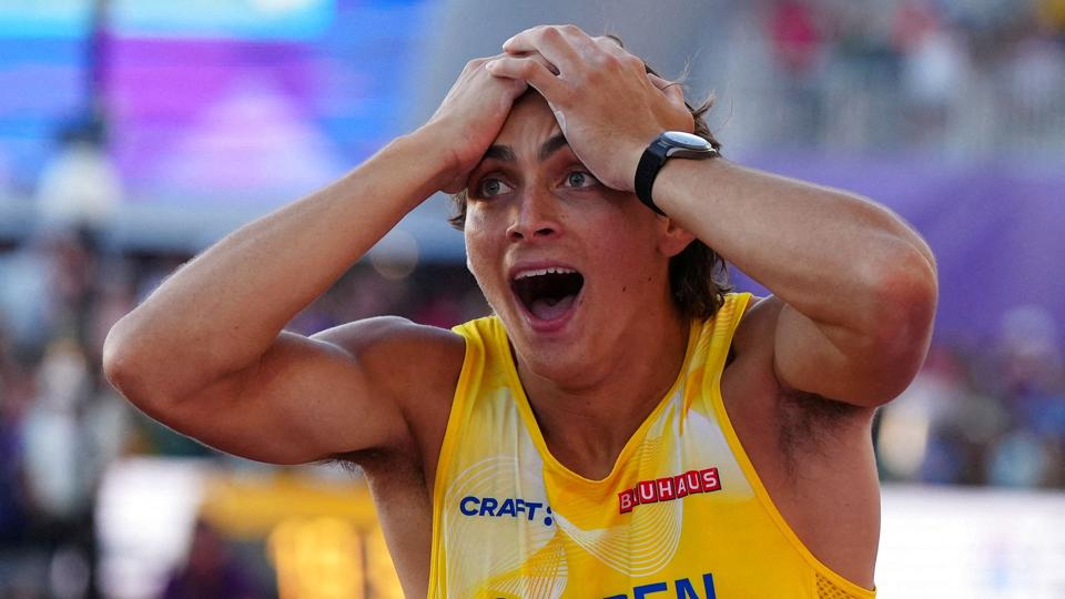 Armand Duplantis vandt som ventet VM-guld i stangspring ved verdensmesterskaberne i amerikanske Eugene. <i>Aleksandra Szmigiel/Reuters</i>