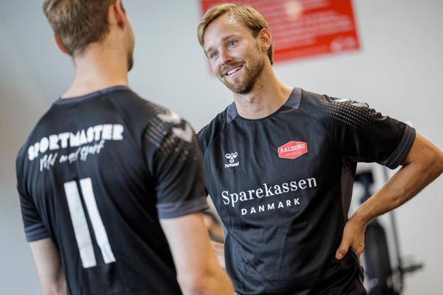 Andreas Flodman er også ny i Aalborg Håndbold, men den svenske fløjspiller er stadig i gang med genoptræningen efter en skulderoperation. <i>Foto: Henrik Bo</i>