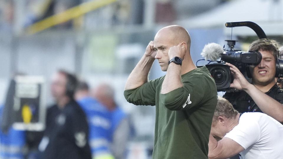 AC Horsens-træner Jens Berthel Askou ser plads til forbedring på sit mandskab trods to sejre i to kampe i Superligaen. <i>Claus Fisker/Ritzau Scanpix</i>