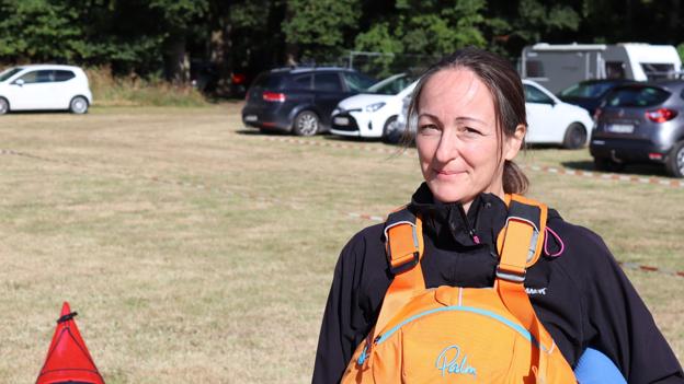 Yogainstruktør, kajakinstruktør og deltager i træffet. Heidi Nissen har mange kasketter på til havkajaktræffet i Nykøbing, men de mange nye bekendtskaber er det hele værd. <i>Foto: Mads Kappel Thøgersen</i>