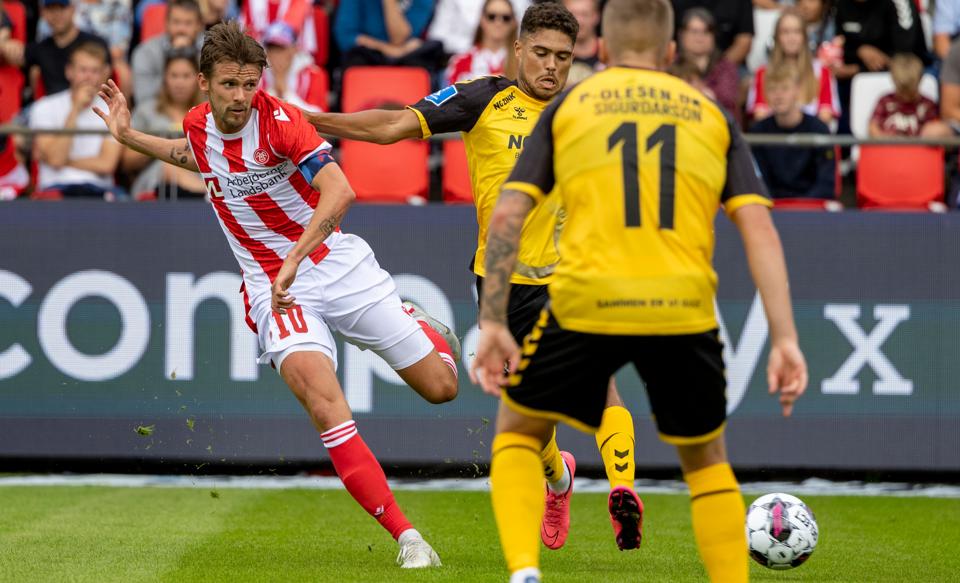 Lucas Andersen viste momenter af farlighed i søndagens kamp mod AC Horsens. <i>Foto: Martél Andersen</i>