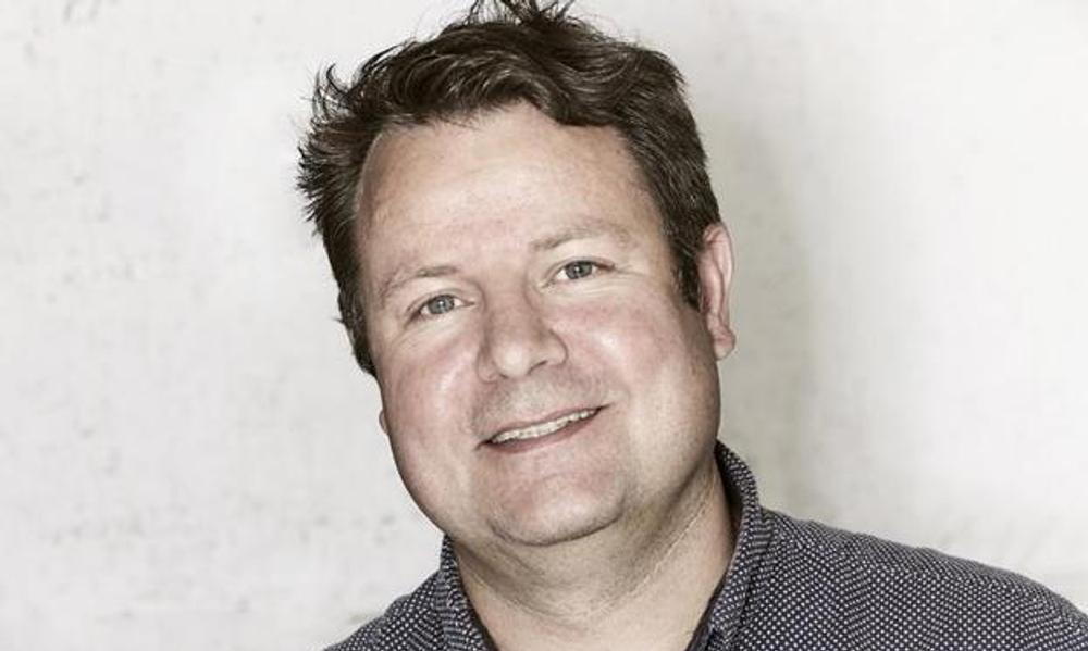 Fabrikschef Anders Kajgaard har i den grad brug for flere medarbejdere til produktionen. For efterspørgslen på nordjyske brændeovne er ekploderet. Fabrikschef Anders Kajgaard har i den grad brug for flere medarbejdere til produktionen. For efterspørgslen på nordjyske brændeovne er ekploderet.
